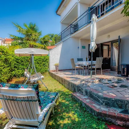 בית נופש House Ingrid