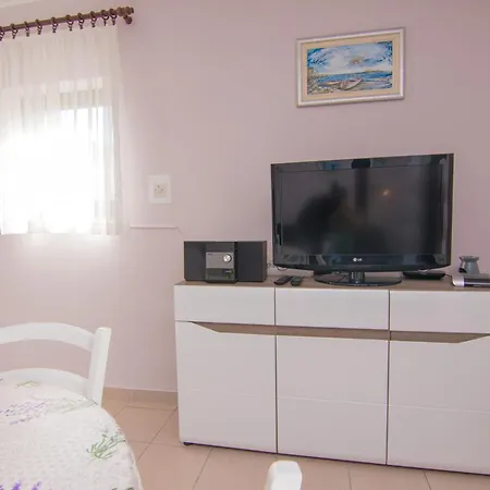 House Ingrid *