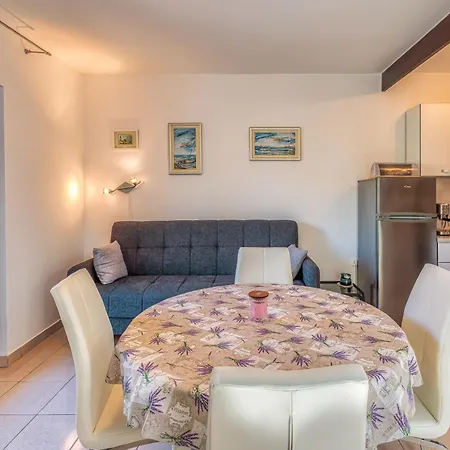 House Ingrid Malinska